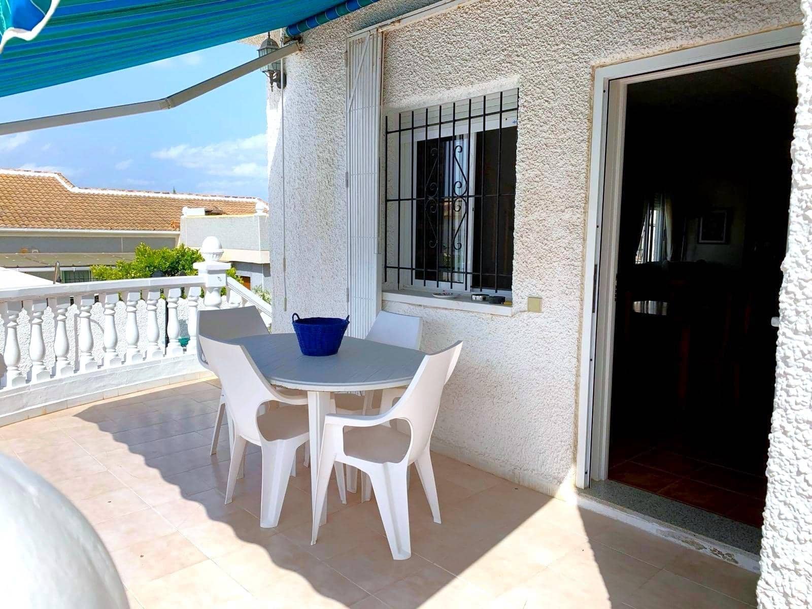 5 sypialnia Dom blizniak na sprzedaż w El Chaparral z basenem garażem - 345 000 € (Ref: 10018555)