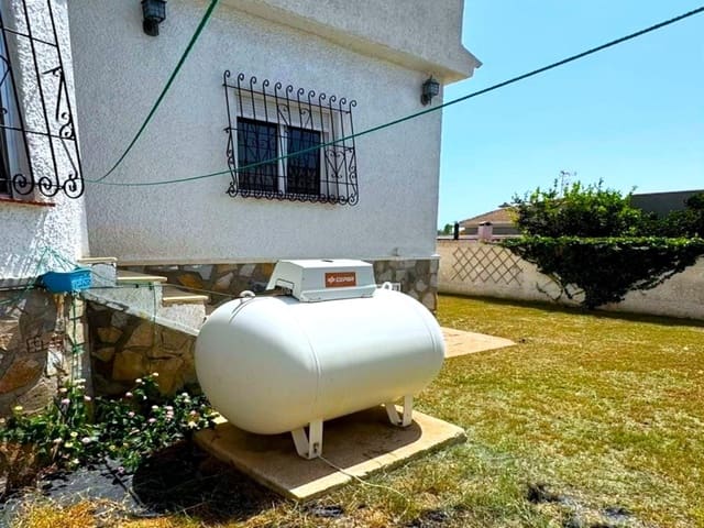 5 sypialnia Dom blizniak na sprzedaż w El Chaparral, Torrevieja z basenem garażem - 345 000 € (Ref: 10018555)