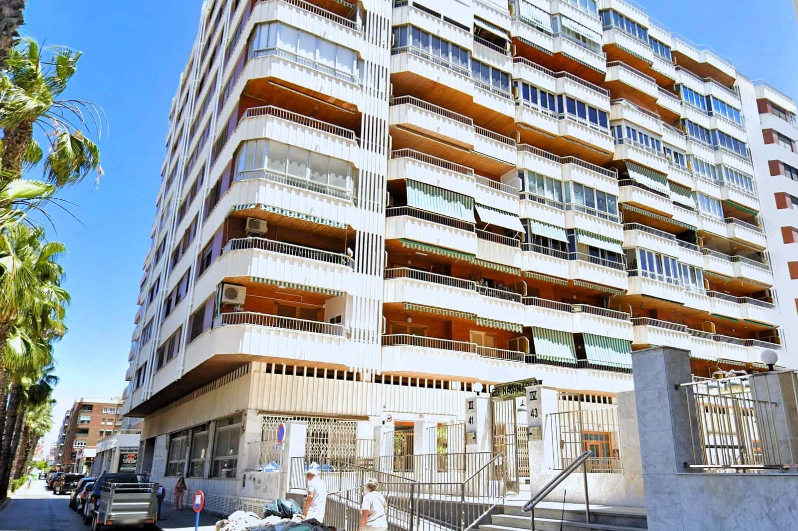Apartamento de 3 habitaciones en Torrevieja en venta con piscina - 249.900 € (Ref: 10024157)