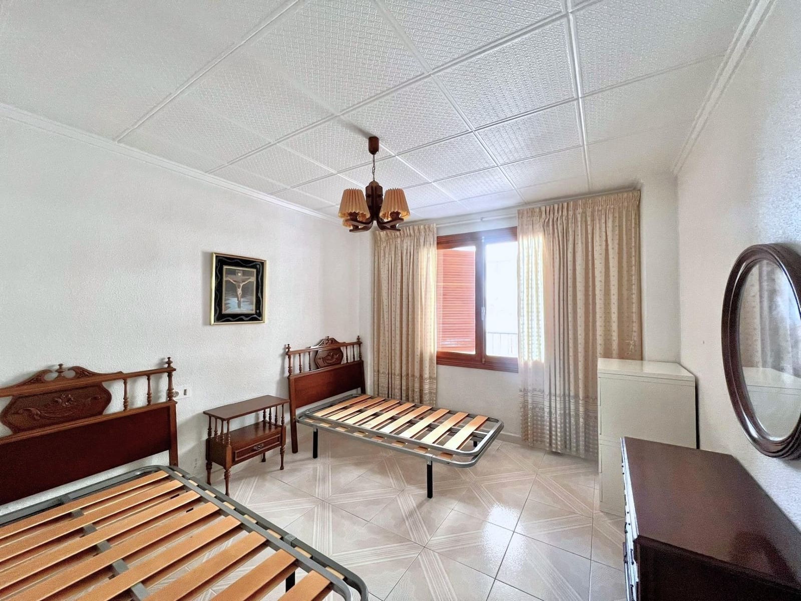 Apartamento de 3 habitaciones en Torrevieja en venta con piscina - 249.900 € (Ref: 10024157)