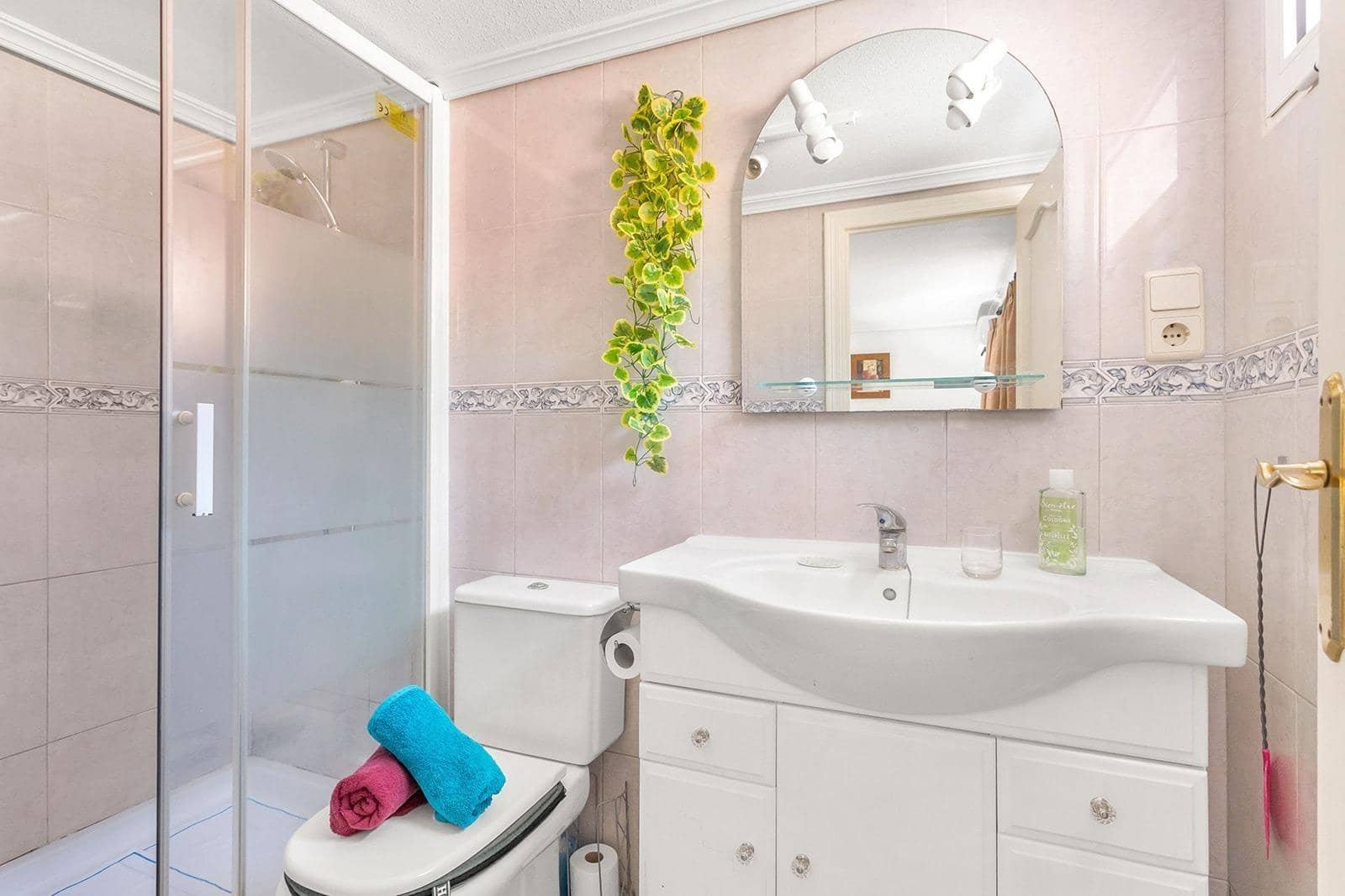 4 chambre Villa/Maison à vendre à Torrevieja avec piscine garage - 499 000 € (Ref: 10027344)