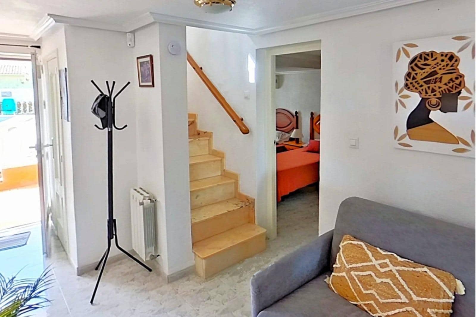 4 chambre Villa/Maison à vendre à Torrevieja avec piscine garage - 499 000 € (Ref: 10027344)