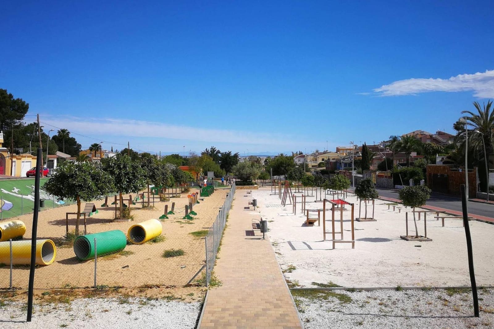 4 chambre Villa/Maison à vendre à Torrevieja avec piscine garage - 499 000 € (Ref: 10027344)