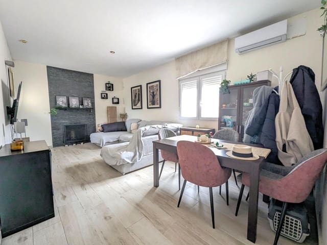 3 soverom Villa til salgs i El Chaparral - La Siesta - La Torreta, Torrevieja med svømmebasseng garasje - € 410 000 (Ref: 10029437)