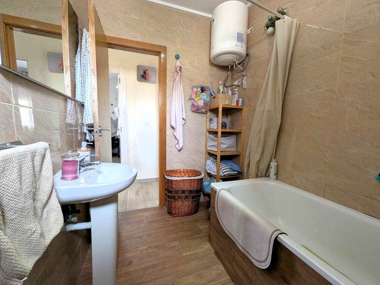 3 soverom Villa til salgs i Torrevieja med svømmebasseng garasje - € 410 000 (Ref: 10029437)
