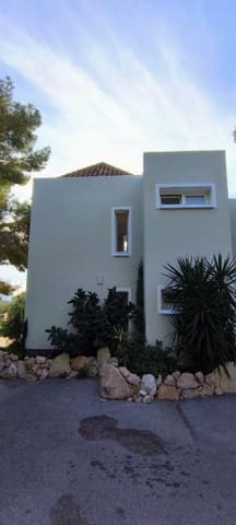 4 makuuhuone Huvila myytävänä paikassa Callosa d'En Sarrià mukana uima-altaan - 523 950 € (Ref: 10030565)