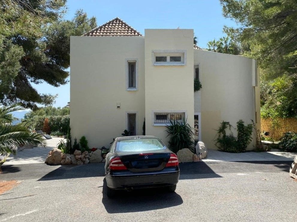4 makuuhuone Huvila myytävänä paikassa Callosa d'En Sarria mukana uima-altaan - 523 950 € (Ref: 10030565)