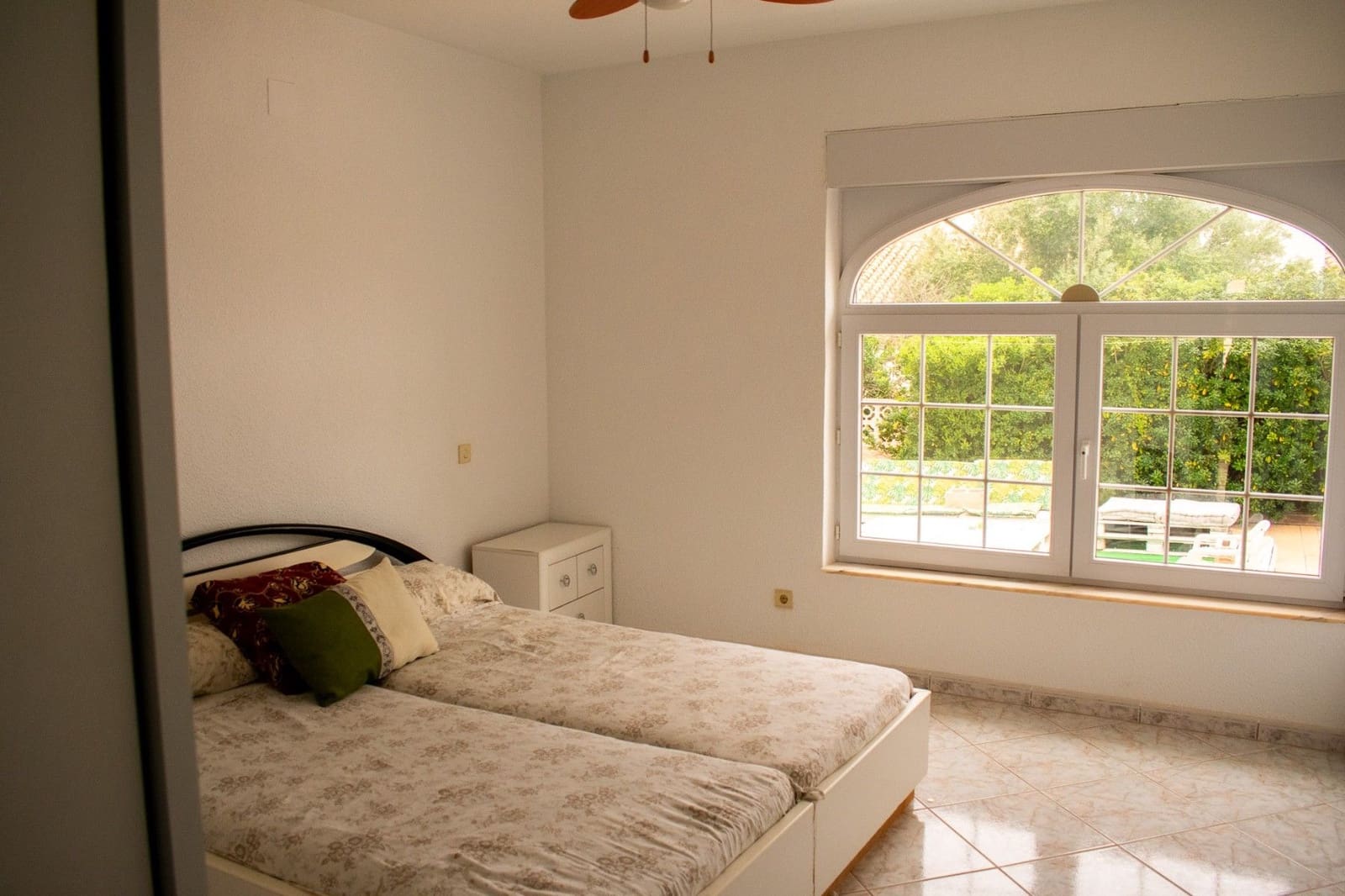 Chalet de 7 habitaciones en La Manga del Mar Menor en venta con piscina garaje - 990.000 € (Ref: 10030566)