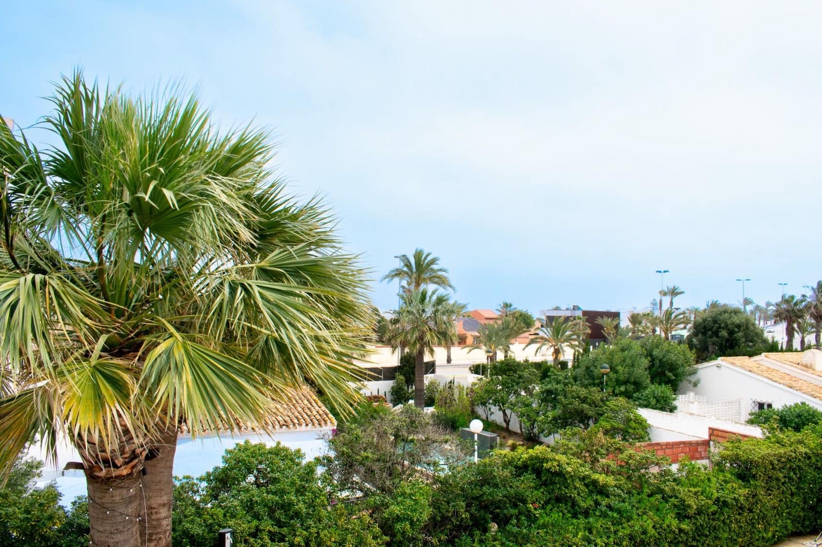 Chalet de 7 habitaciones en La Manga del Mar Menor en venta con piscina garaje - 990.000 € (Ref: 10030566)