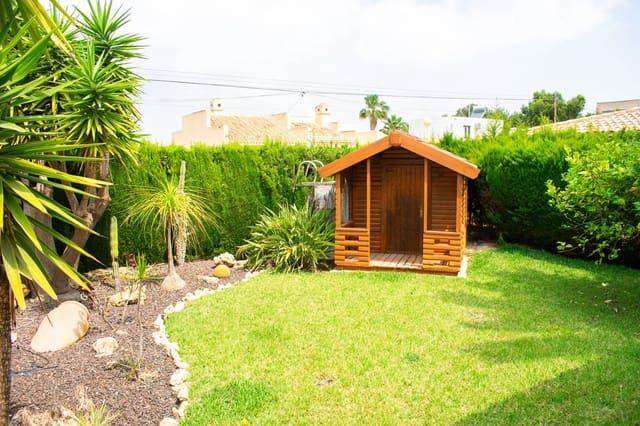 3 slaapkamer Halfvrijstaande villa te koop in Lomas de Cabo Roig - Los Dolses, Orihuela met zwembad garage - € 790.000 (Ref: 10030567)