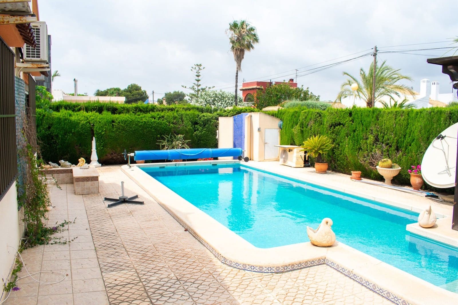 Pareado de 3 habitaciones en Orihuela Costa en venta con piscina garaje - 790.000 € (Ref: 10030567)
