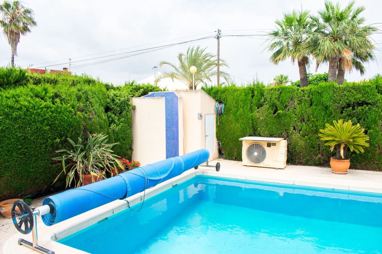 Pareado de 3 habitaciones en Orihuela Costa en venta con piscina garaje - 790.000 € (Ref: 10030567)