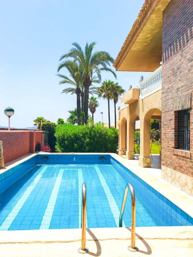 3 bedroom Villa for sale in La Manga del Mar Menor with pool garage - € 1,490,000 (Ref: 10030568)