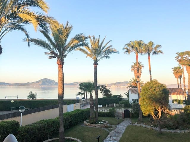3 bedroom Villa for sale in La Manga del Mar Menor with pool garage - € 1,490,000 (Ref: 10030568)