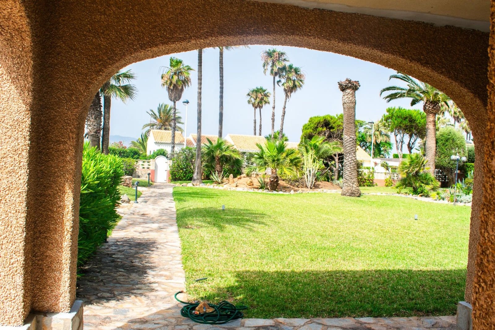 3 bedroom Villa for sale in La Manga del Mar Menor with pool garage - € 1,490,000 (Ref: 10030568)