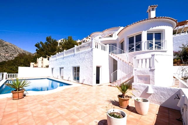 4 camera da letto Villa in vendita in Altea con piscina garage - 1.195.000 € (Rif: 10030569)