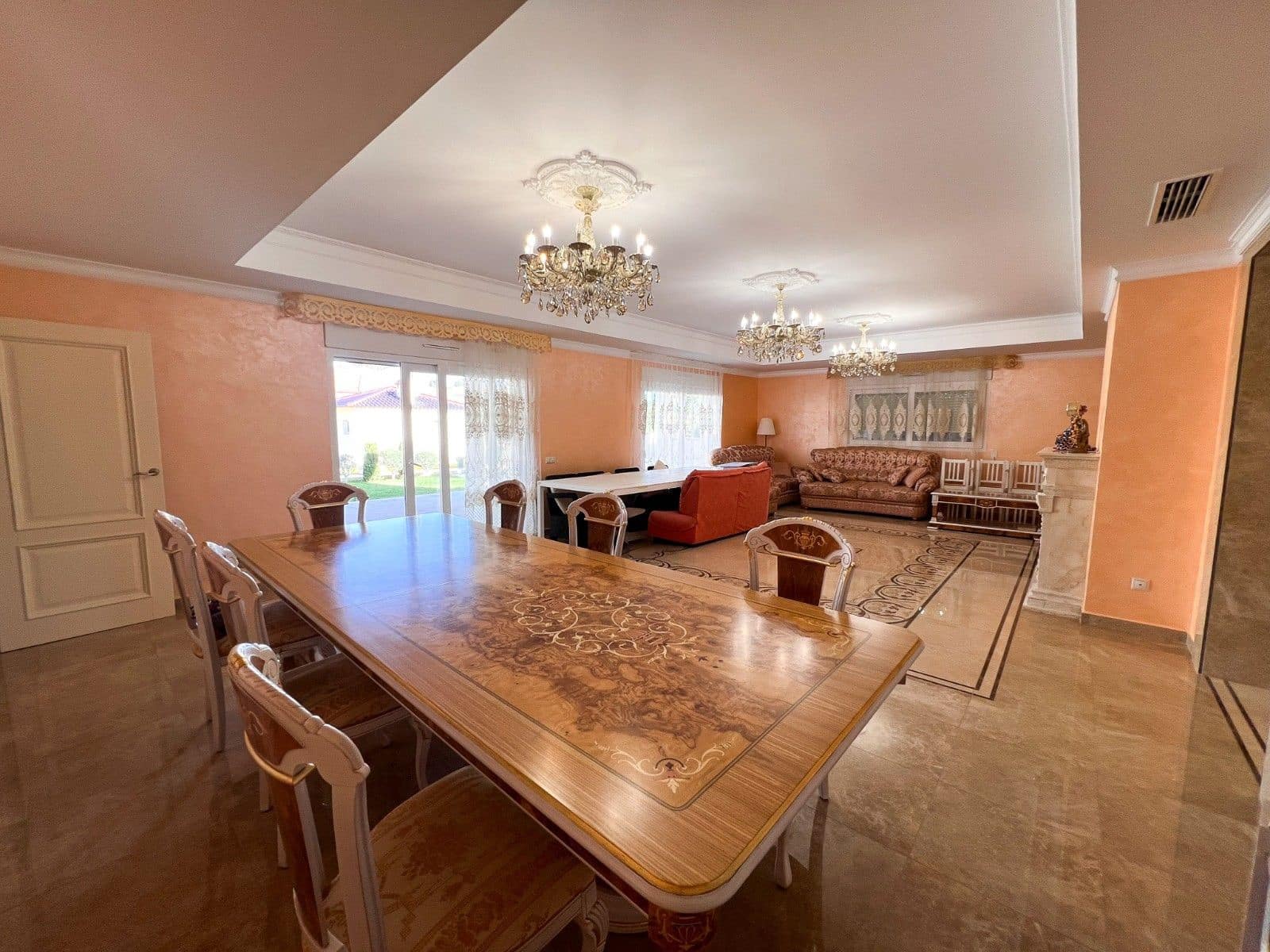 11 bedroom Villa for sale in Cabo Roig with pool - € 1,800,000 (Ref: 10030572)