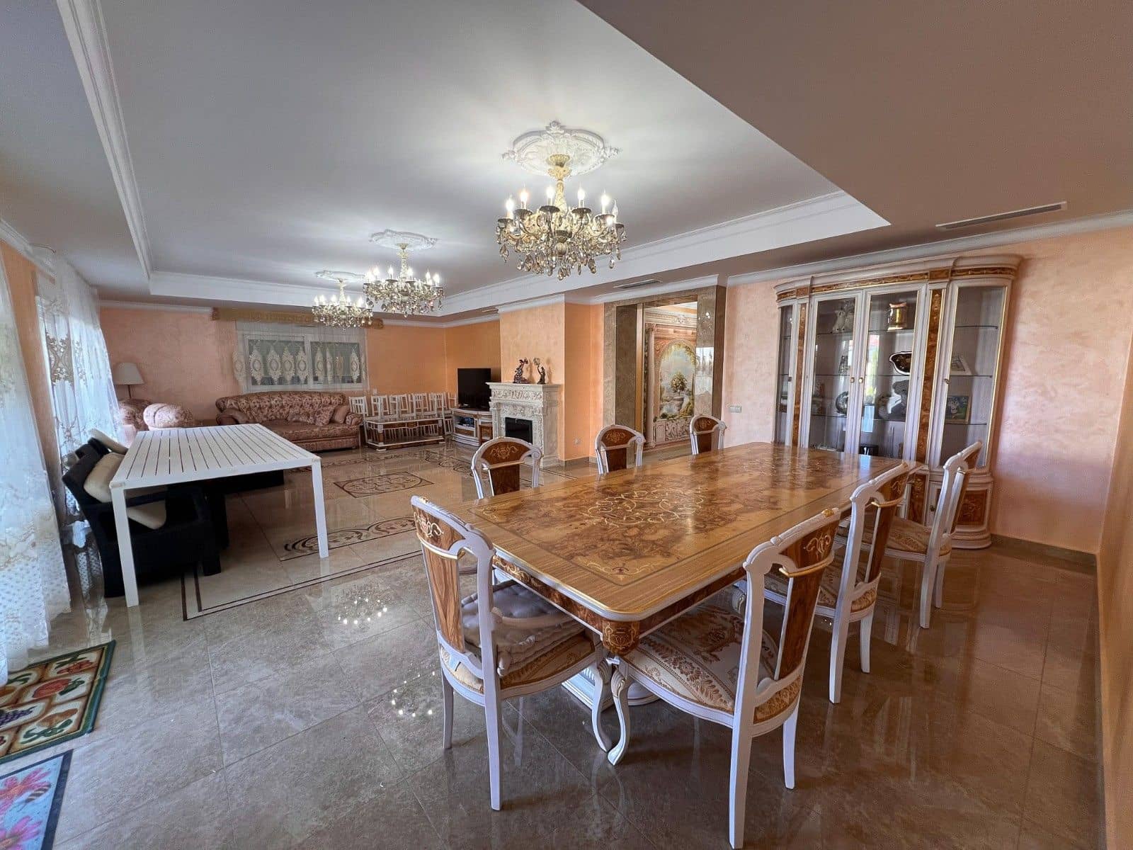 11 bedroom Villa for sale in Cabo Roig with pool - € 1,800,000 (Ref: 10030572)