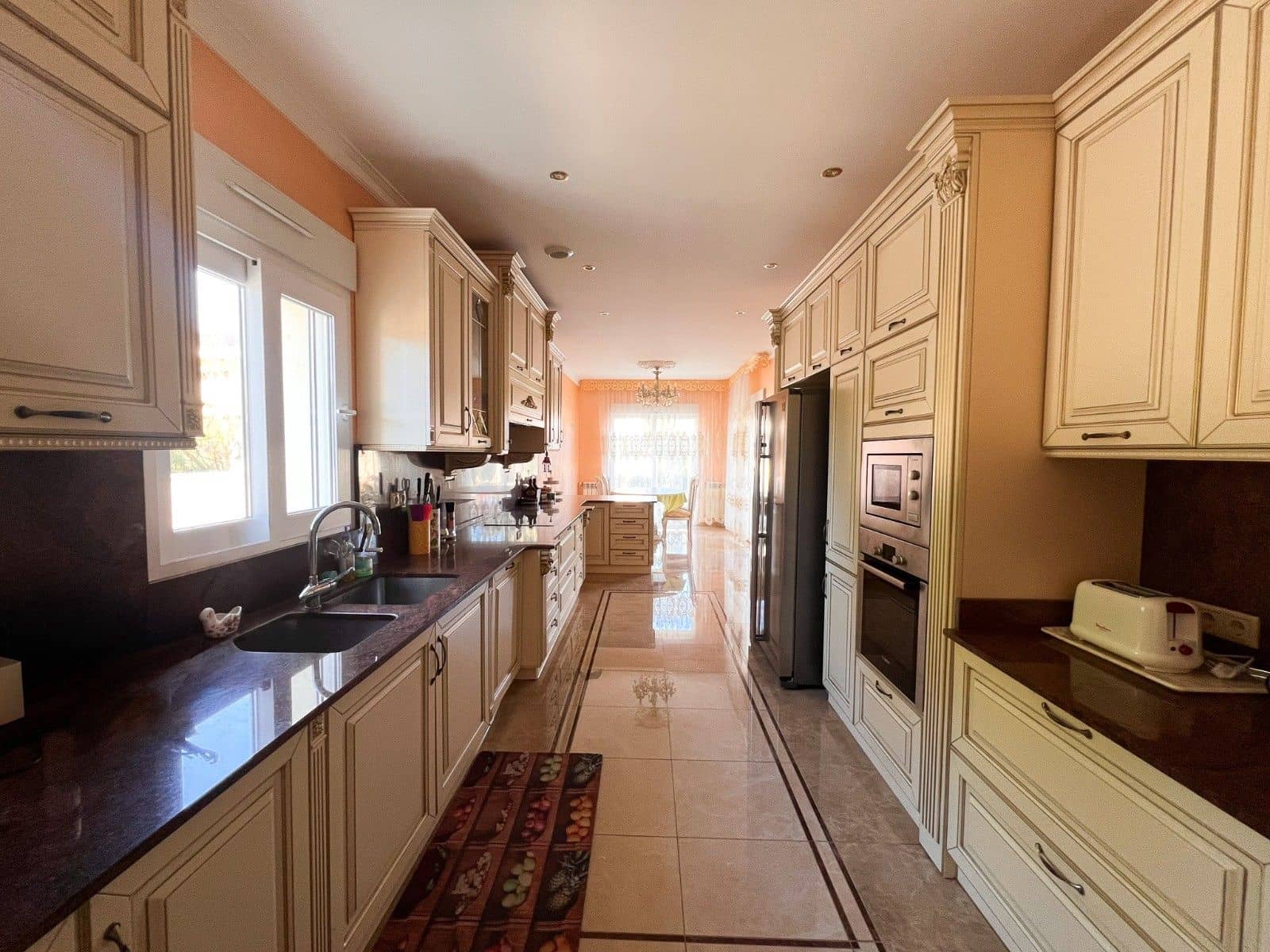11 bedroom Villa for sale in Cabo Roig with pool - € 1,800,000 (Ref: 10030572)
