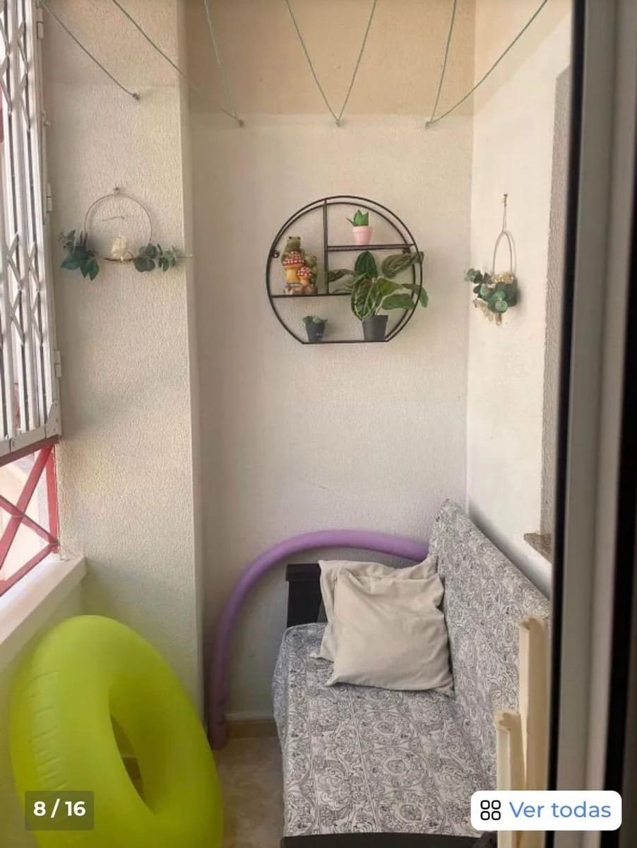 2 soverom Leilighet til salgs i Torrevieja med svømmebasseng - € 125 000 (Ref: 10030573)