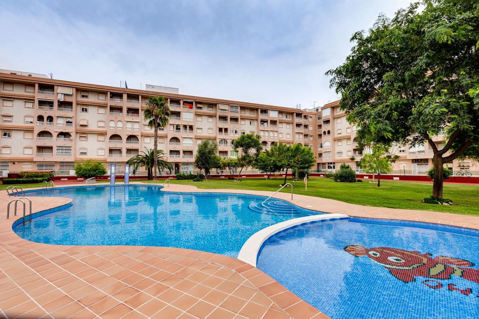 2 sypialnia Apartament na sprzedaż w Torrevieja z basenem - 169 990 € (Ref: 10030574)