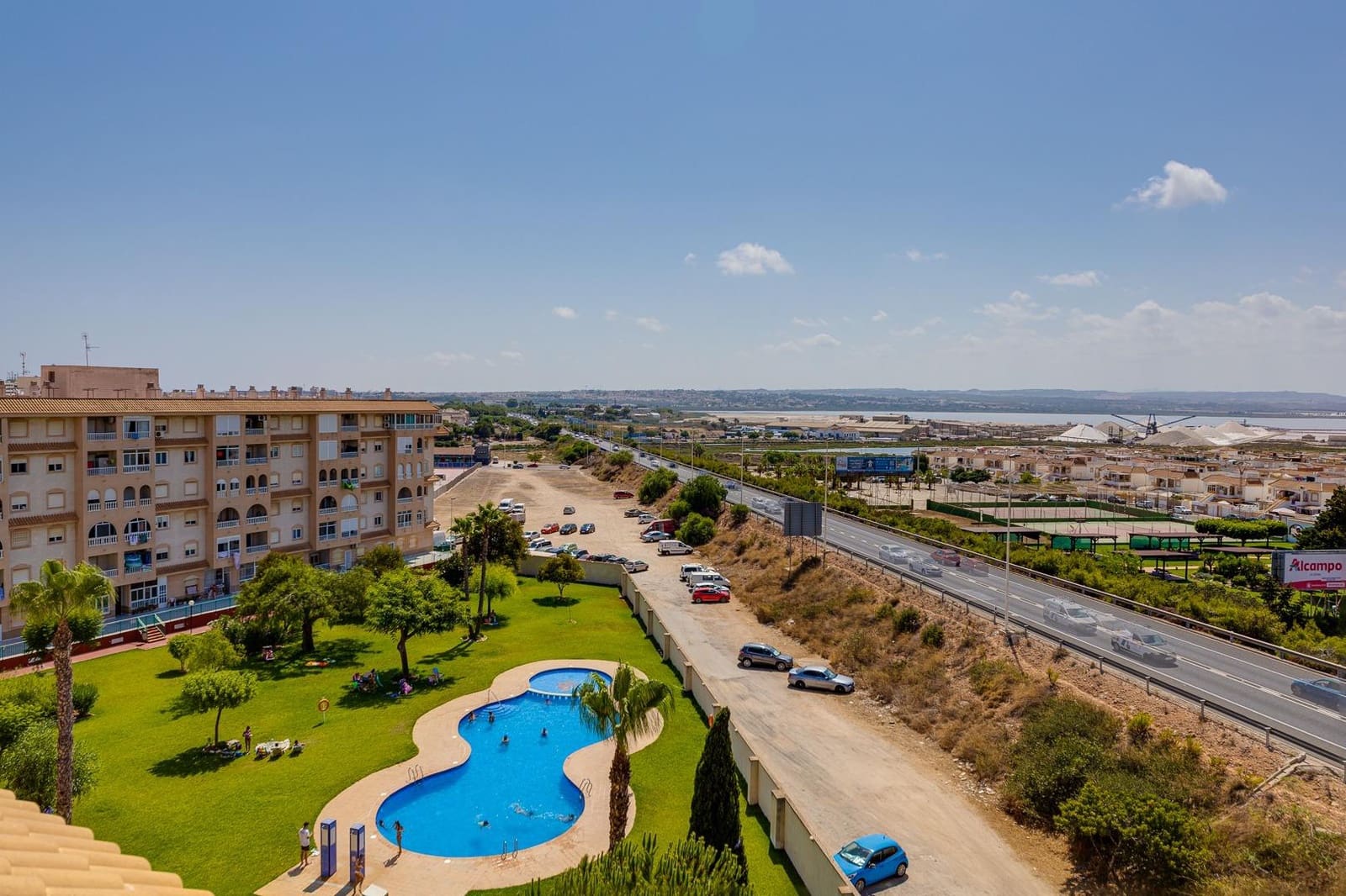 2 sypialnia Apartament na sprzedaż w Torrevieja z basenem - 169 990 € (Ref: 10030574)