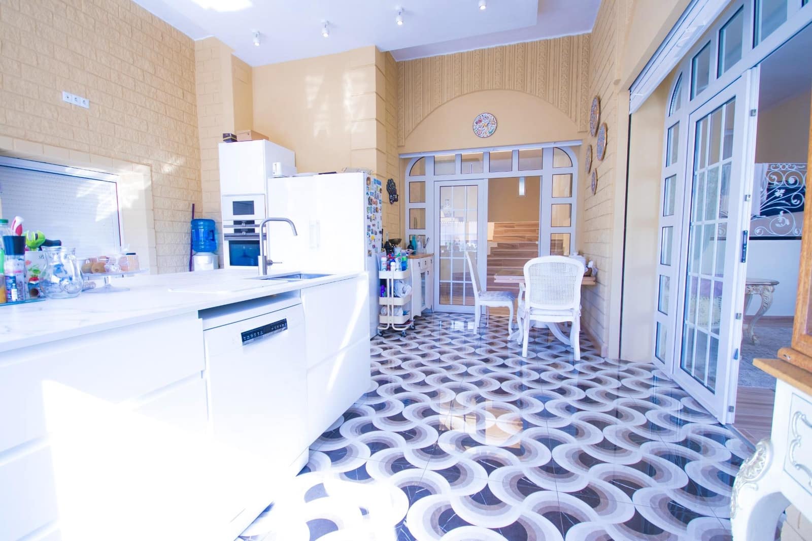 5 bedroom Villa for sale in Campoamor with pool garage - € 990,000 (Ref: 10030577)