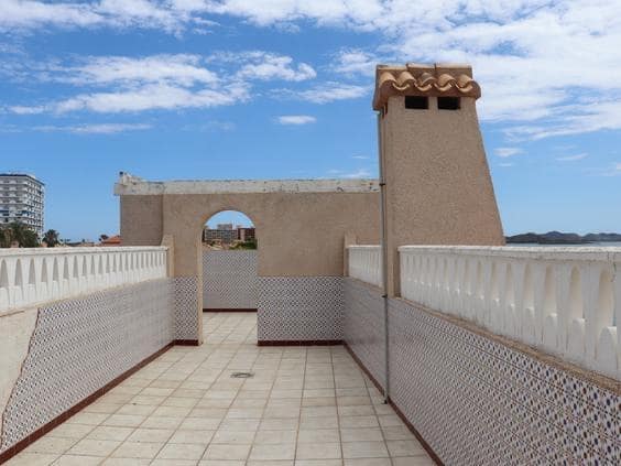 4 soverom Villa til salgs i La Manga del Mar Menor med svømmebasseng garasje - € 700 000 (Ref: 10030581)