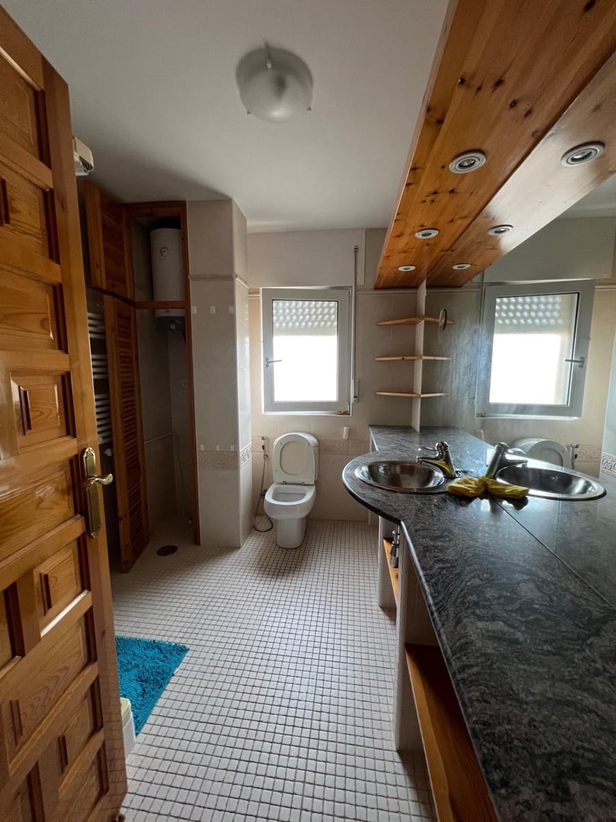 4 soverom Villa til salgs i La Manga del Mar Menor med svømmebasseng garasje - € 700 000 (Ref: 10030581)