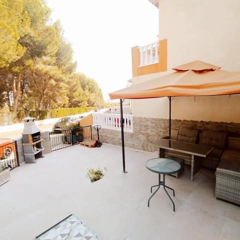 3 bedroom Apartment for sale in Dehesa de Campoamor, Orihuela with pool garage - € 279,000 (Ref: 10030584)