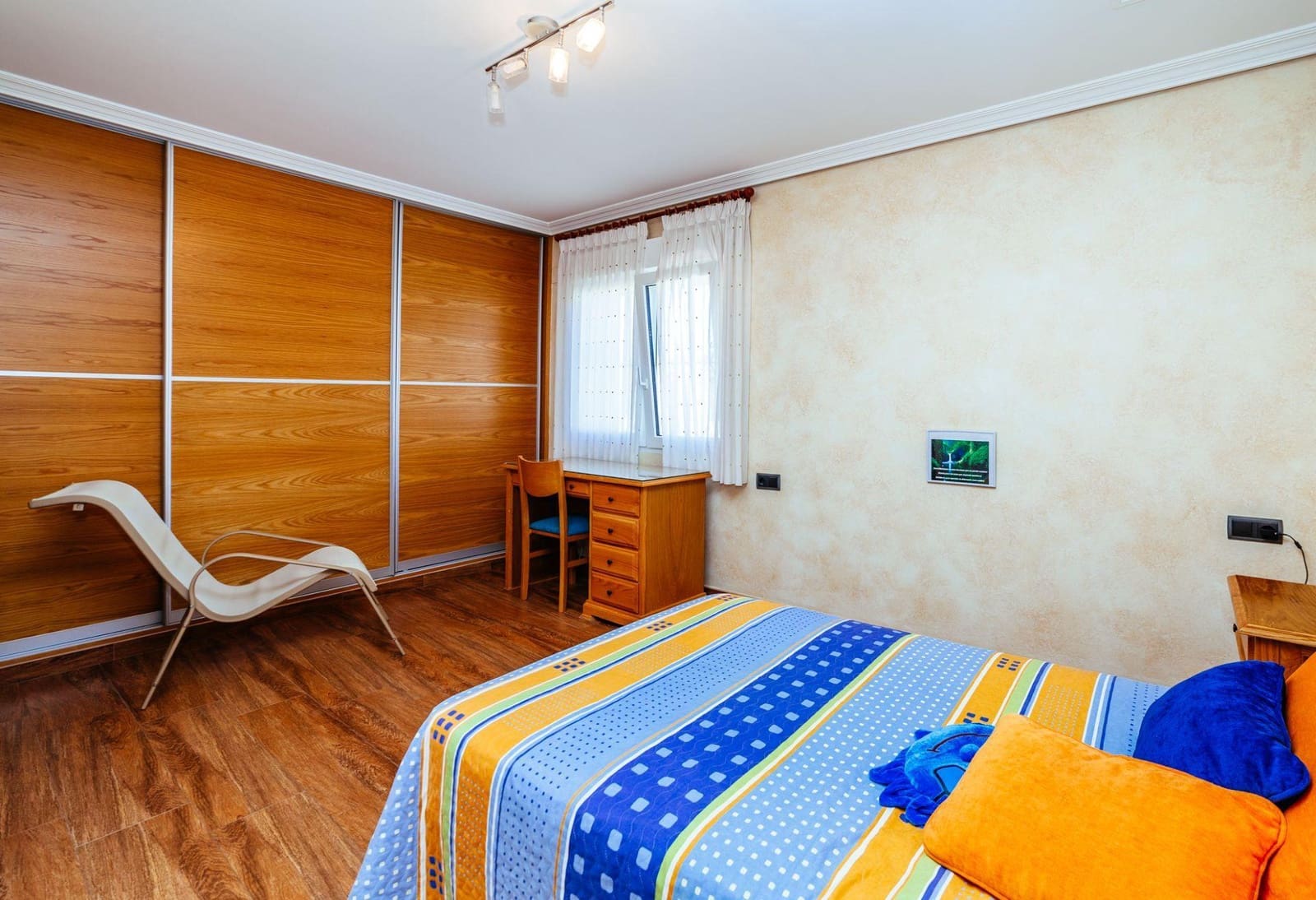 4 Zimmer Villa zu verkaufen in Los Montesinos mit Pool Garage - 1.050.000 € (Ref: 10030591)