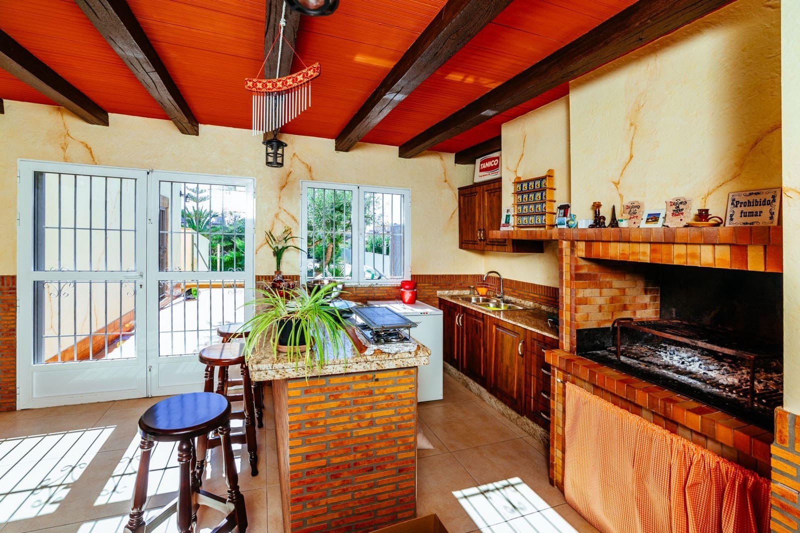 4 Zimmer Villa zu verkaufen in Los Montesinos mit Pool Garage - 1.050.000 € (Ref: 10030591)