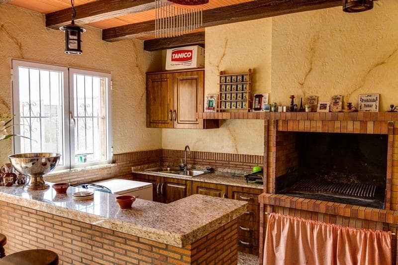 4 Zimmer Villa zu verkaufen in Los Montesinos mit Pool Garage - 1.050.000 € (Ref: 10030593)