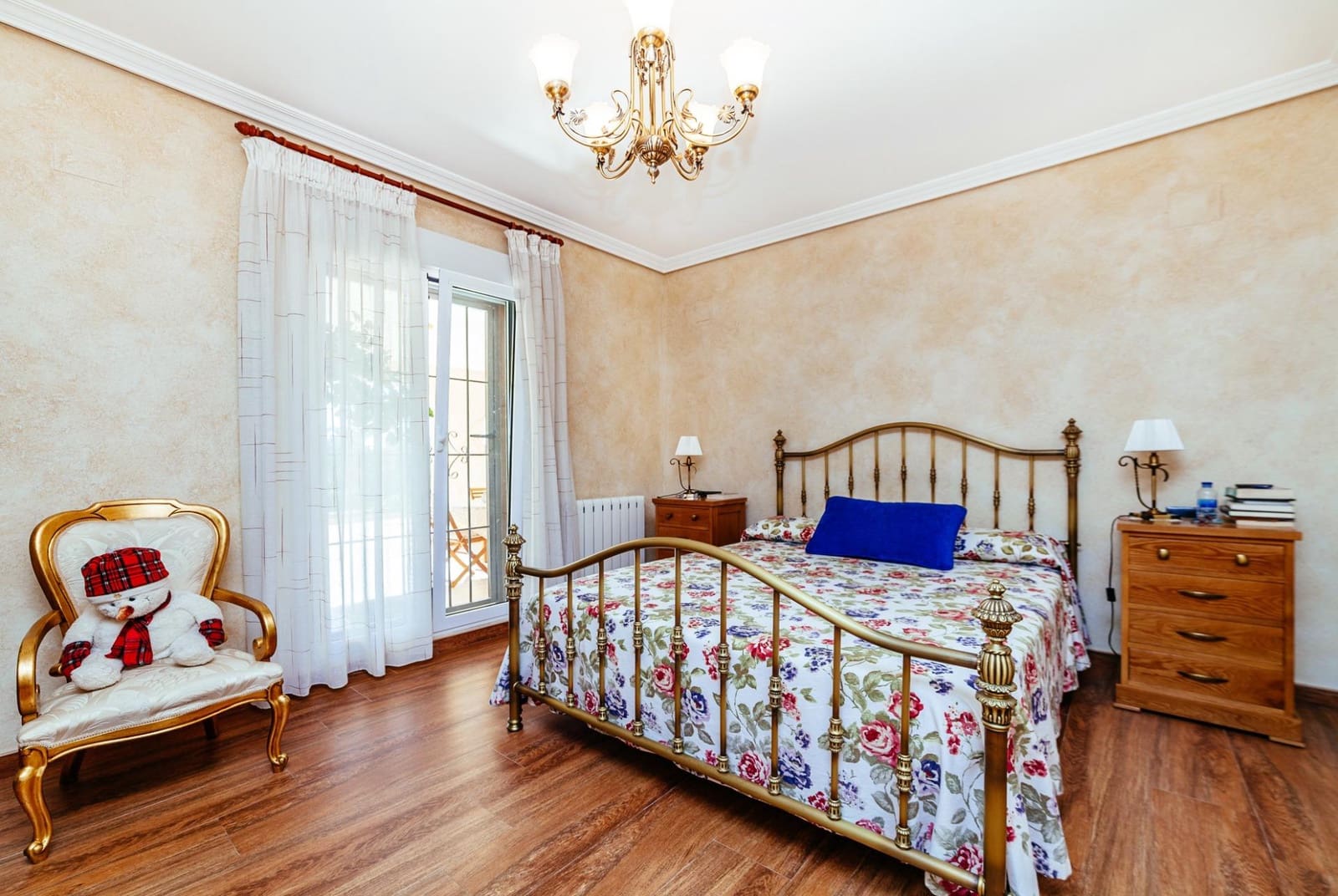 4 Zimmer Villa zu verkaufen in Los Montesinos mit Pool Garage - 1.050.000 € (Ref: 10030593)