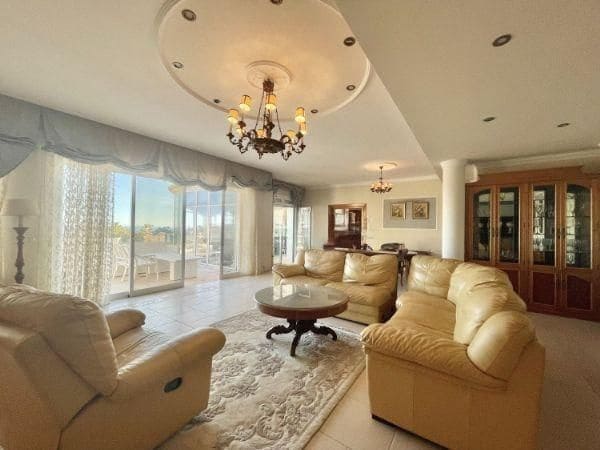 6 chambre Villa/Maison à vendre à Calpe / Calp avec piscine garage - 1 200 000 € (Ref: 10030594)