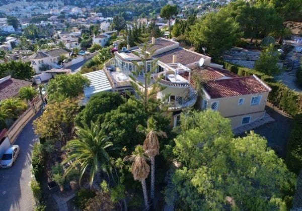 6 chambre Villa/Maison à vendre à Calpe / Calp avec piscine garage - 1 200 000 € (Ref: 10030594)