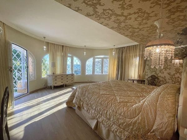 6 chambre Villa/Maison à vendre à Calpe / Calp avec piscine garage - 1 200 000 € (Ref: 10030594)