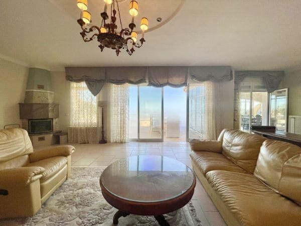 6 chambre Villa/Maison à vendre à Calpe / Calp avec piscine garage - 1 200 000 € (Ref: 10030594)