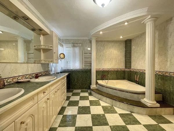 6 chambre Villa/Maison à vendre à Calpe / Calp avec piscine garage - 1 200 000 € (Ref: 10030594)