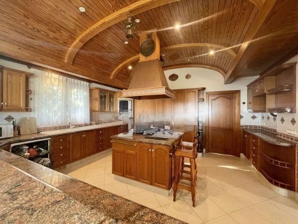 6 chambre Villa/Maison à vendre à Calpe / Calp avec piscine garage - 1 200 000 € (Ref: 10030594)