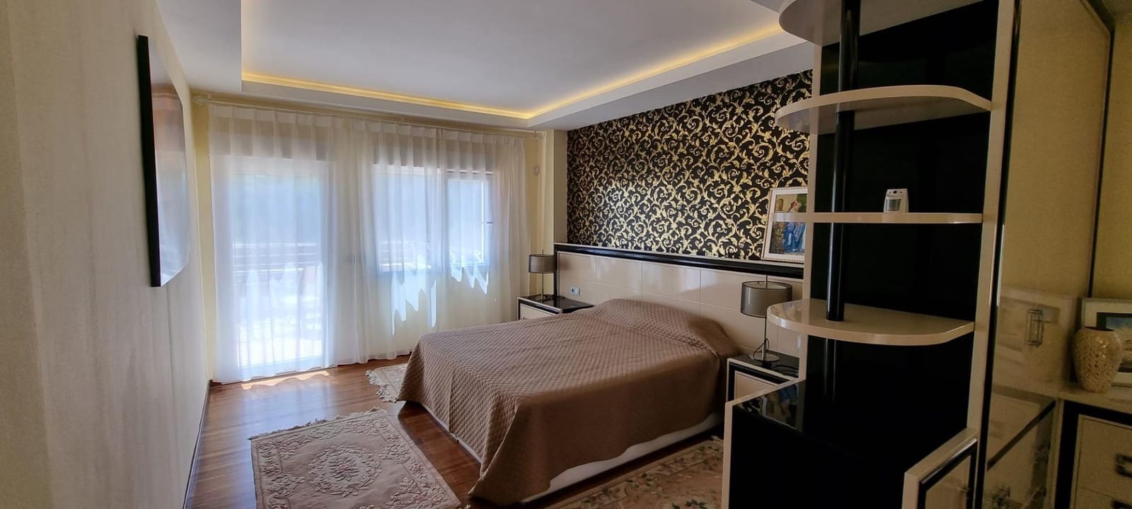 Chalet de 7 habitaciones en Altea en venta con garaje - 1.990.000 € (Ref: 10030596)