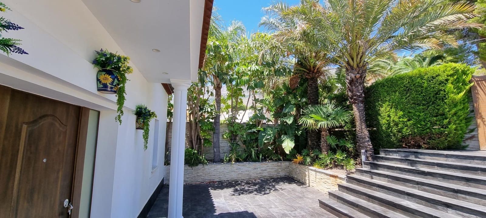 Chalet de 7 habitaciones en Altea en venta con garaje - 1.990.000 € (Ref: 10030596)