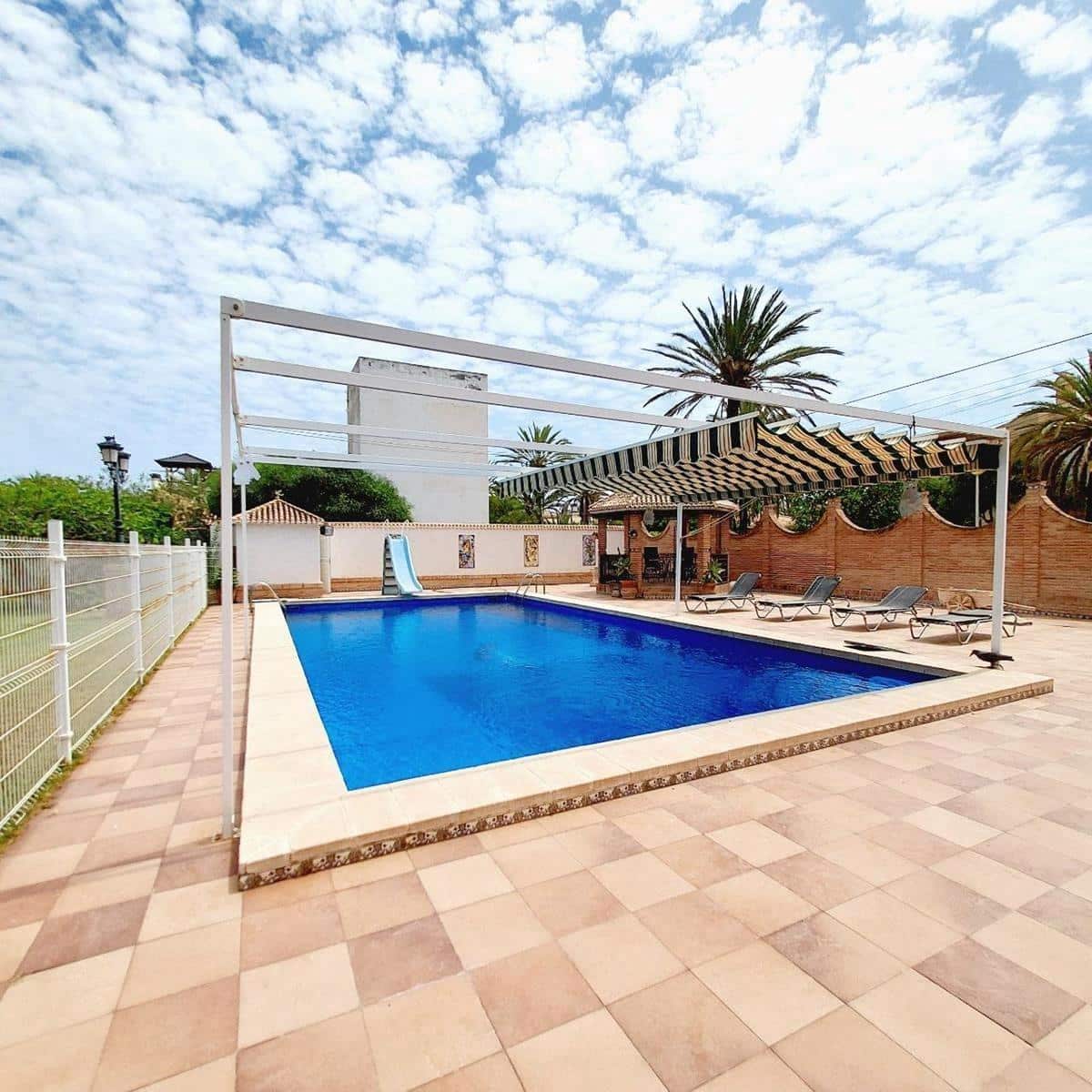 7 bedroom Villa for sale in Cabo Roig with pool garage - € 1,535,000 (Ref: 10030597)