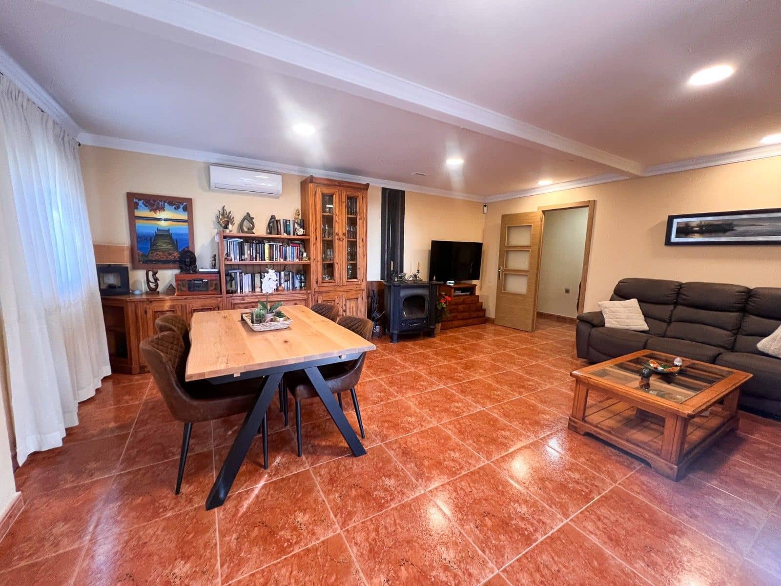6 soveværelse Finca/Landehus til salg i Alicante by med swimmingpool garage - € 659.500 (Ref: 10032068)