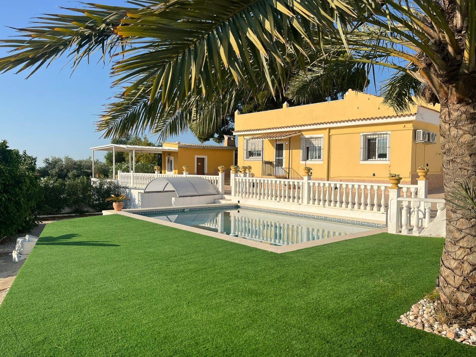 6 soveværelse Finca/Landehus til salg i Alicante by med swimmingpool garage - € 659.500 (Ref: 10032068)