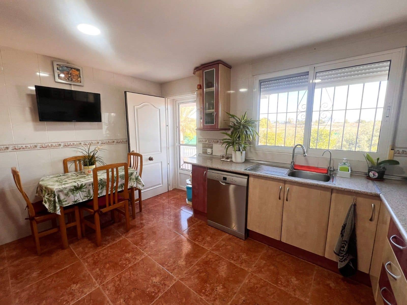 6 soveværelse Finca/Landehus til salg i Alicante by med swimmingpool garage - € 659.500 (Ref: 10032068)
