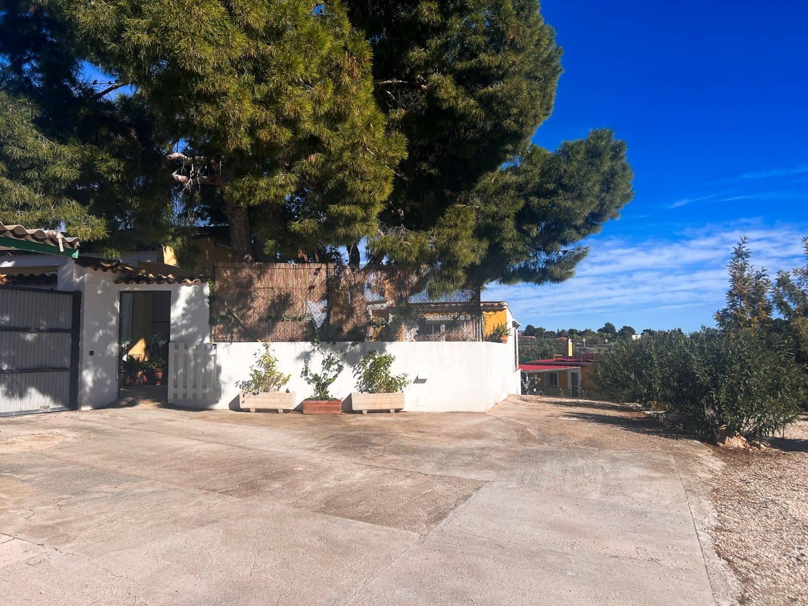 6 soveværelse Finca/Landehus til salg i Alicante by med swimmingpool garage - € 659.500 (Ref: 10032068)