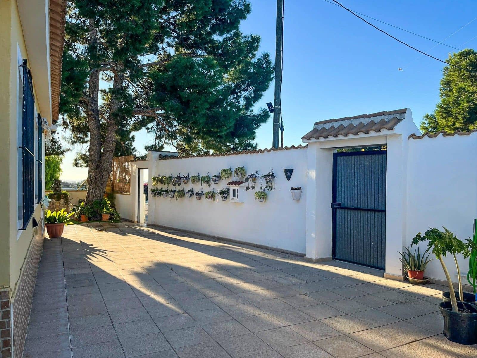 6 soveværelse Finca/Landehus til salg i Alicante by med swimmingpool garage - € 659.500 (Ref: 10032068)