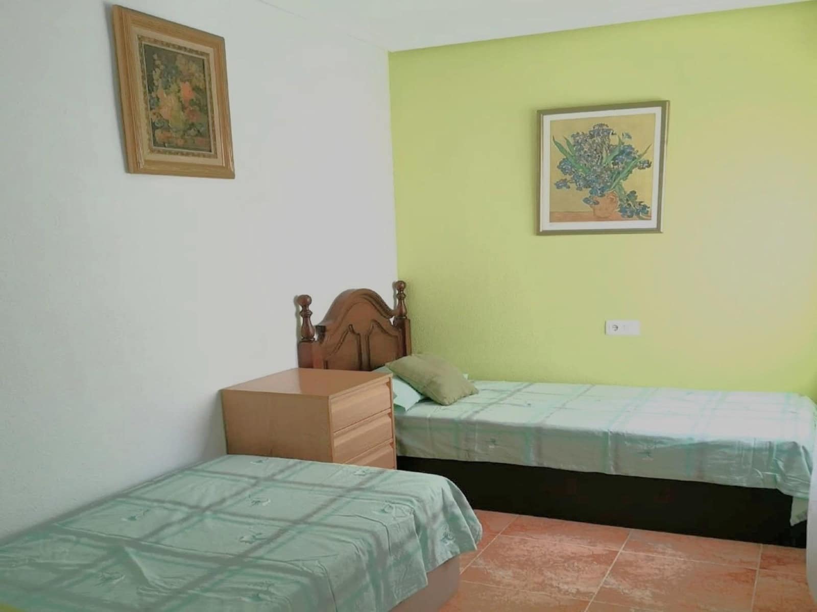 2 bedroom Apartment for sale in Torrevieja - € 132,777 (Ref: 10033975)