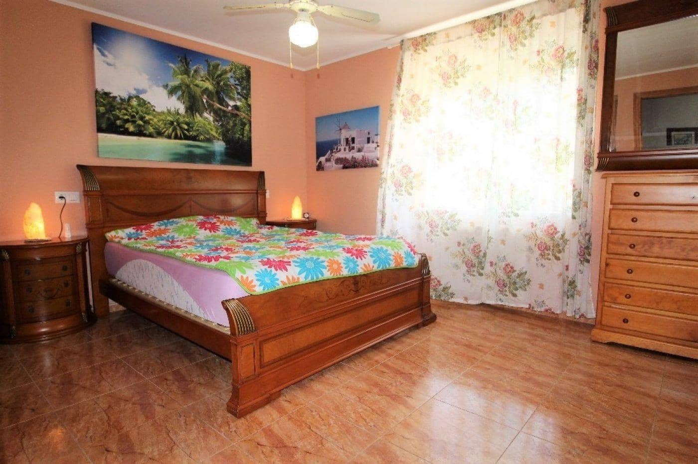 5 makuuhuone Huvila myytävänä paikassa Los Balcones mukana uima-altaan 
autotalli - 470 000 € (Ref: 10033976)